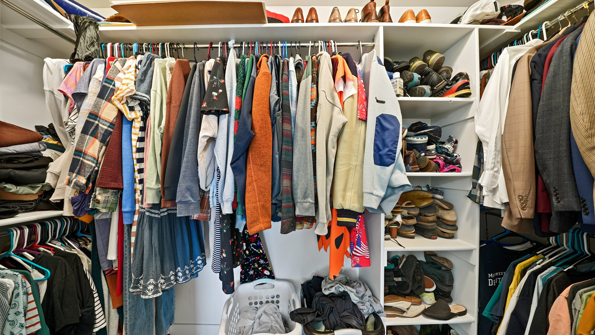 NORTH POINTE - Residential