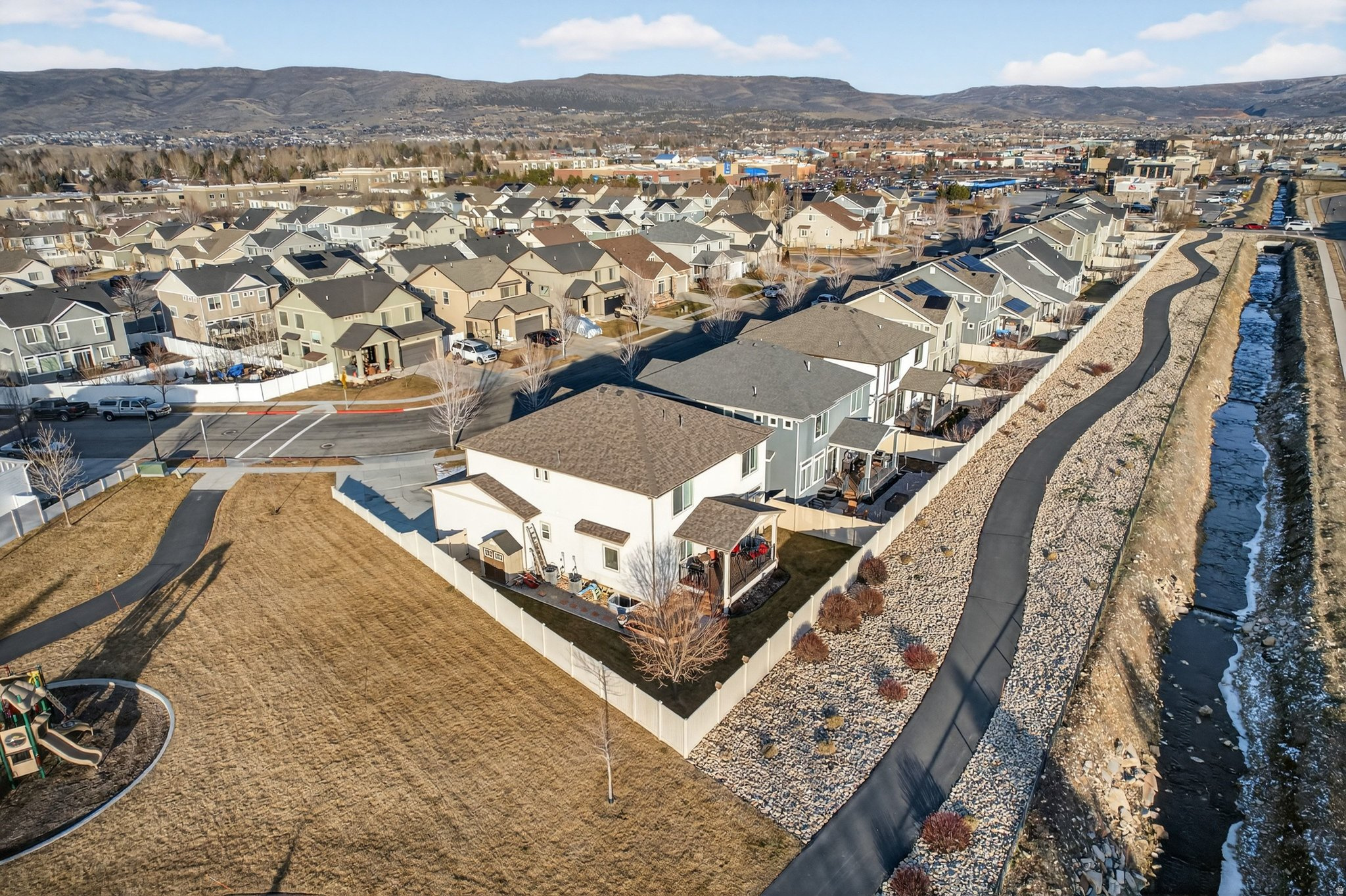 VALLEY STATION - Residential