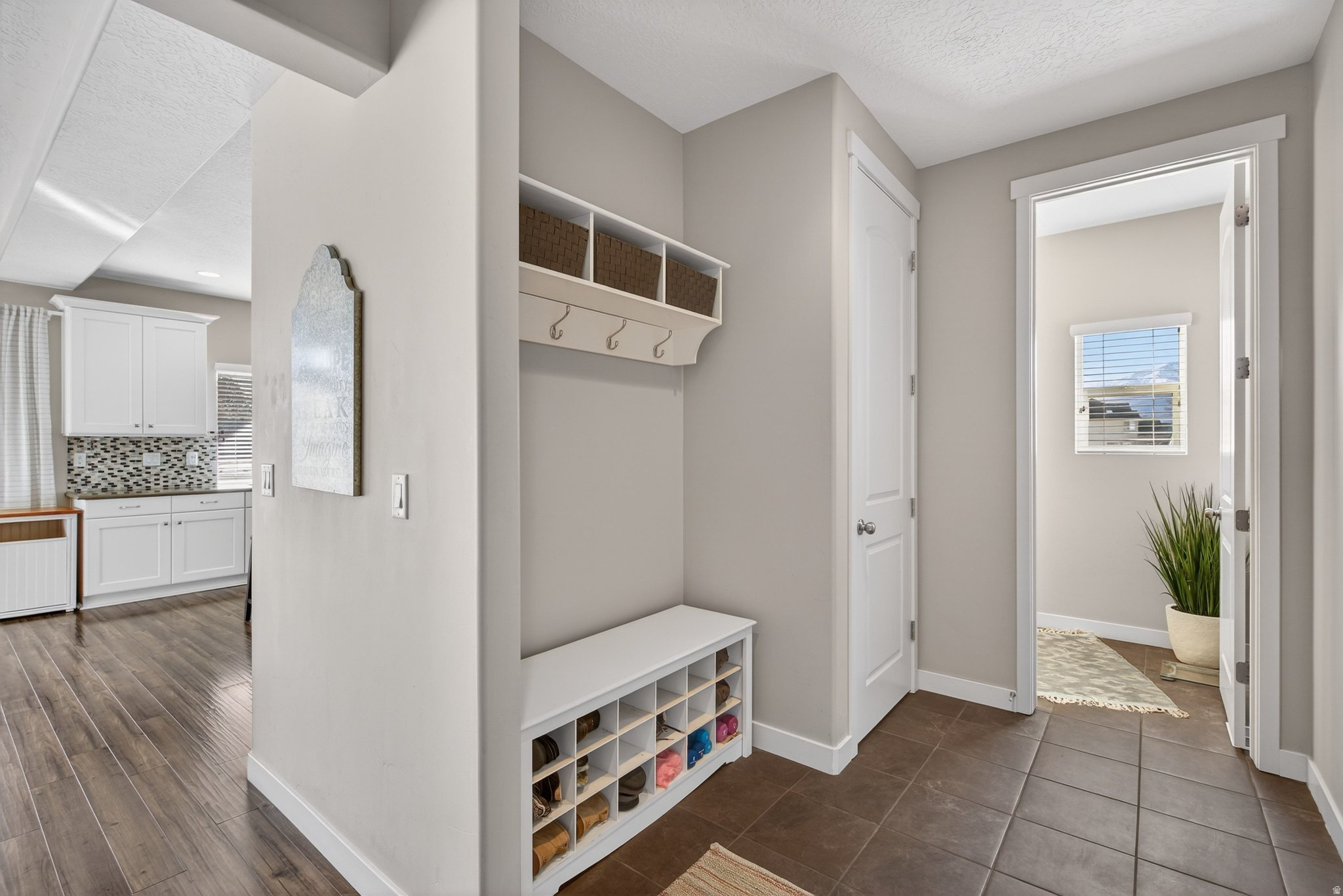 VALLEY STATION - Residential