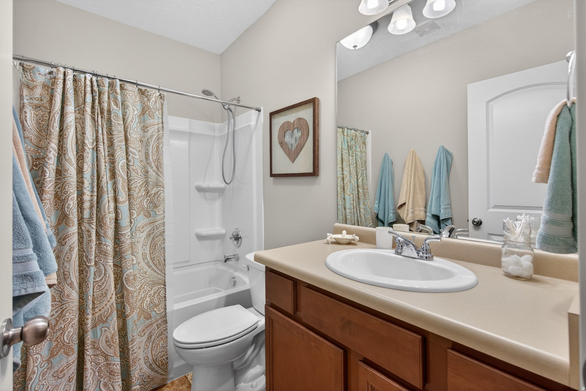 VALLEY STATION - Residential