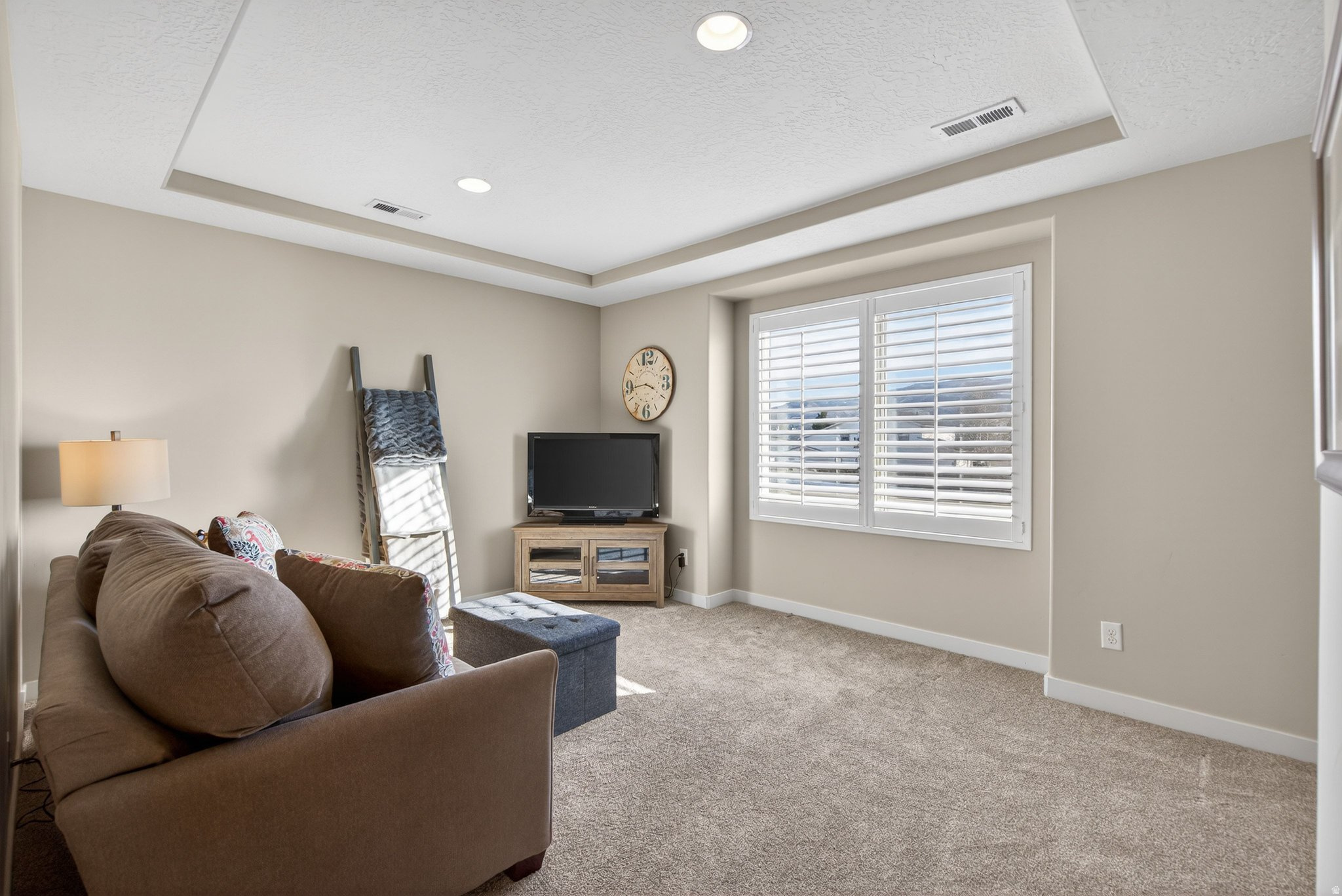 VALLEY STATION - Residential