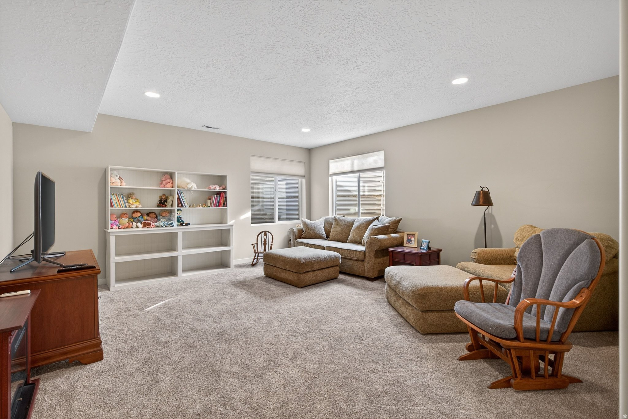 VALLEY STATION - Residential