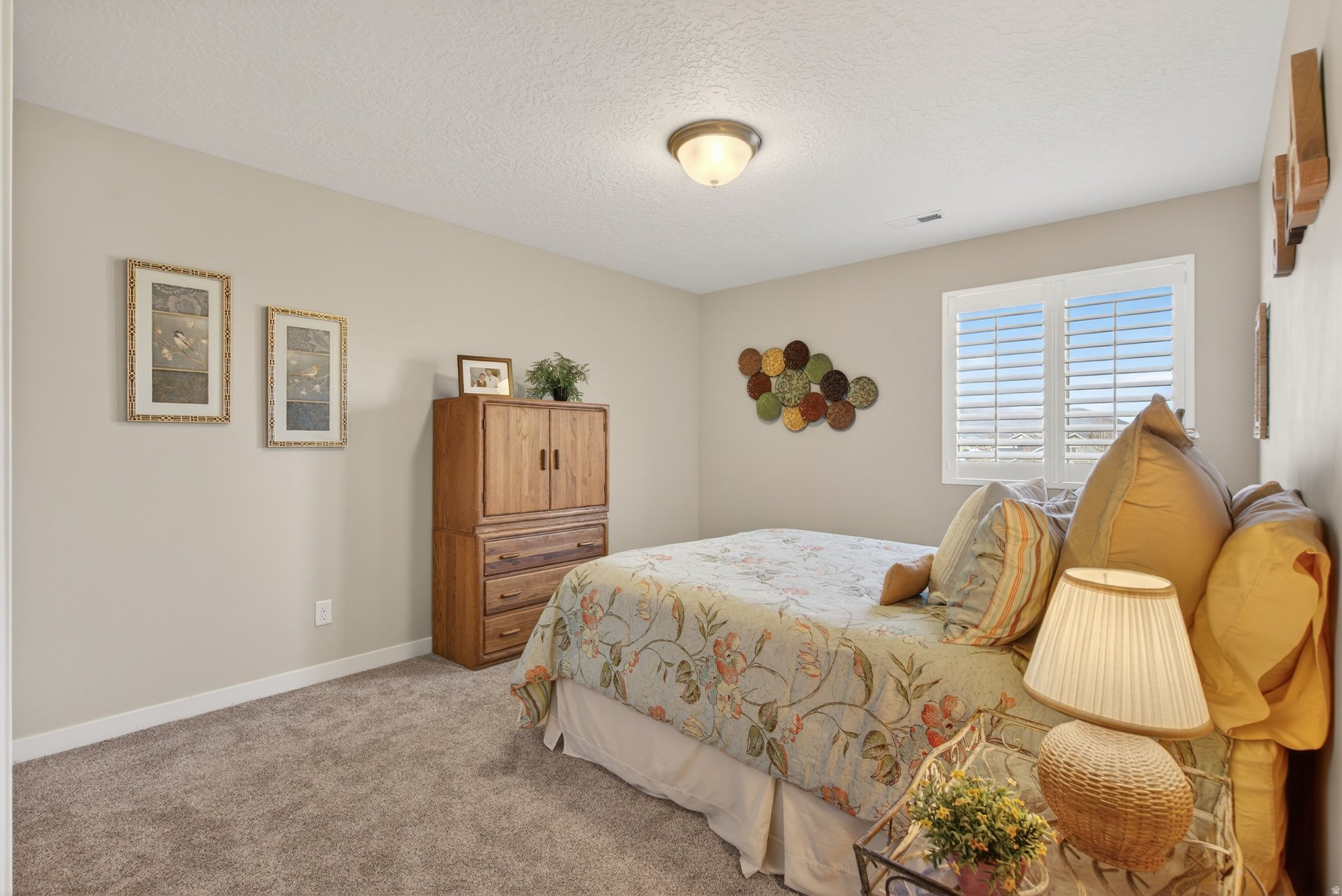 VALLEY STATION - Residential