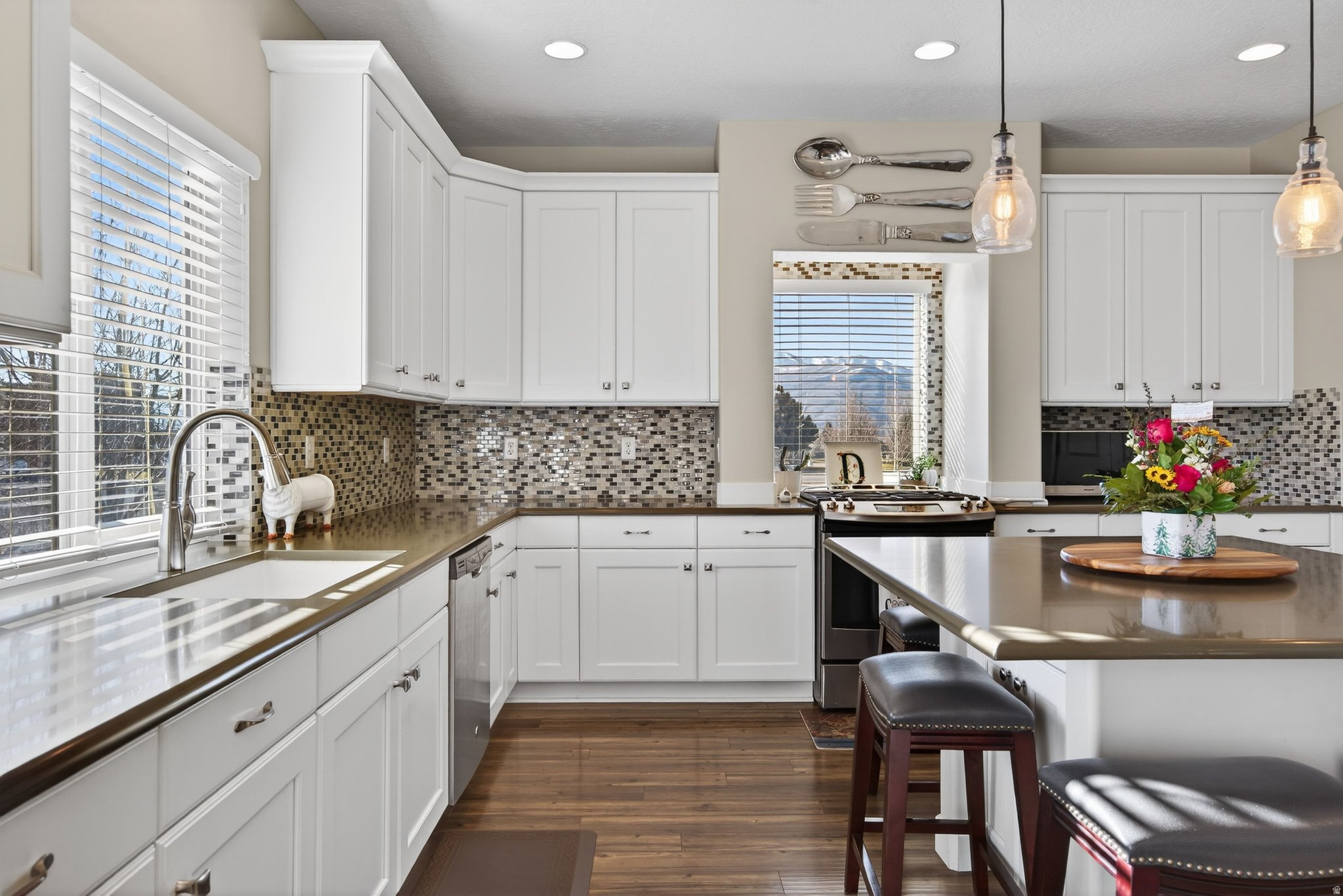 VALLEY STATION - Residential