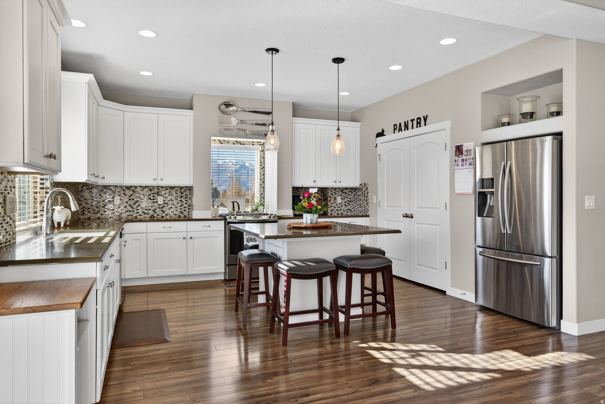 VALLEY STATION - Residential