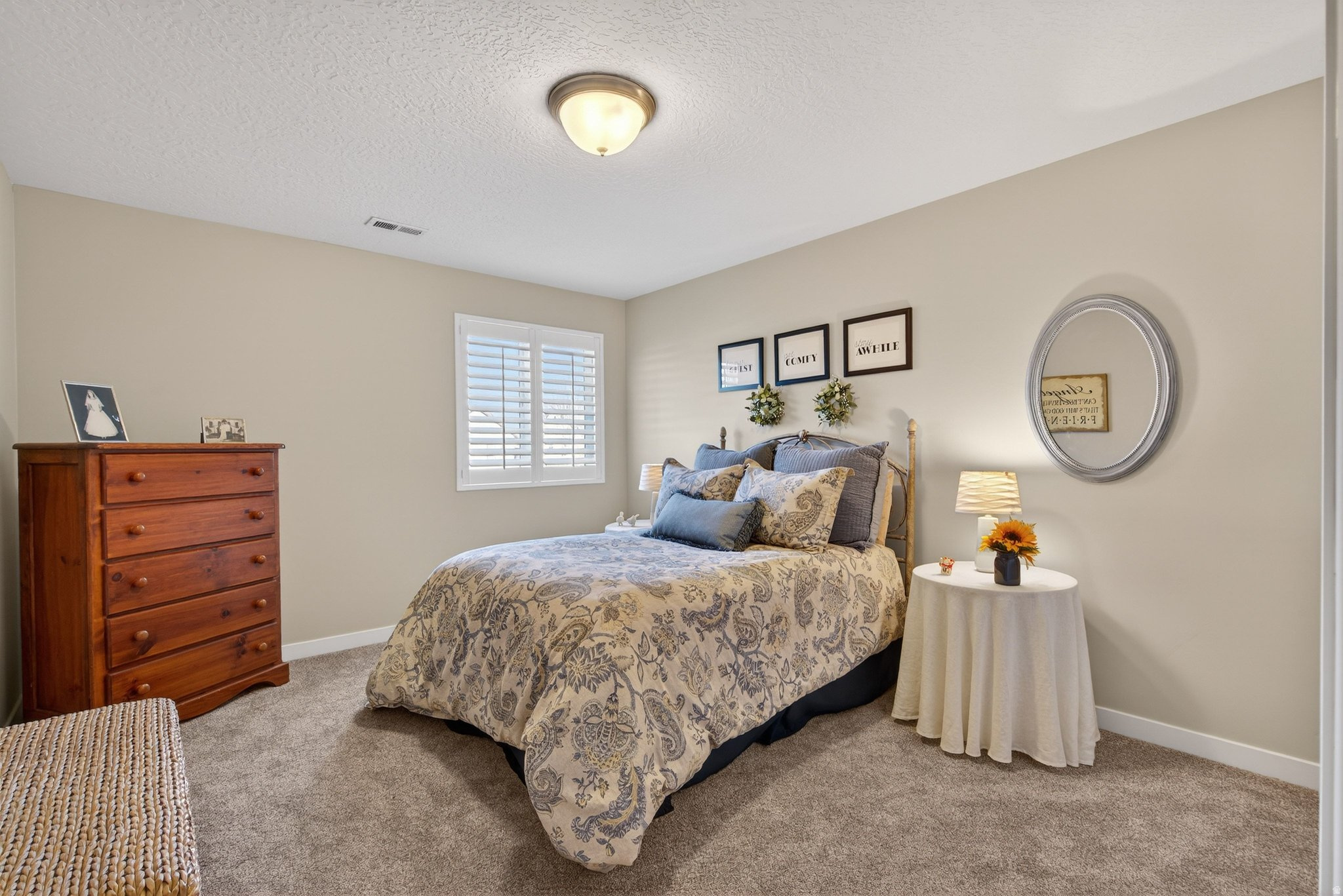 VALLEY STATION - Residential