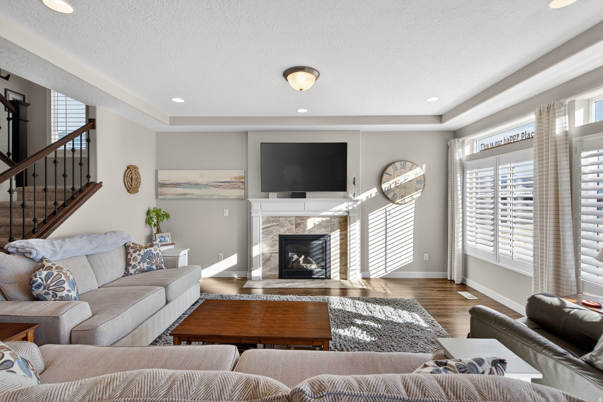 VALLEY STATION - Residential