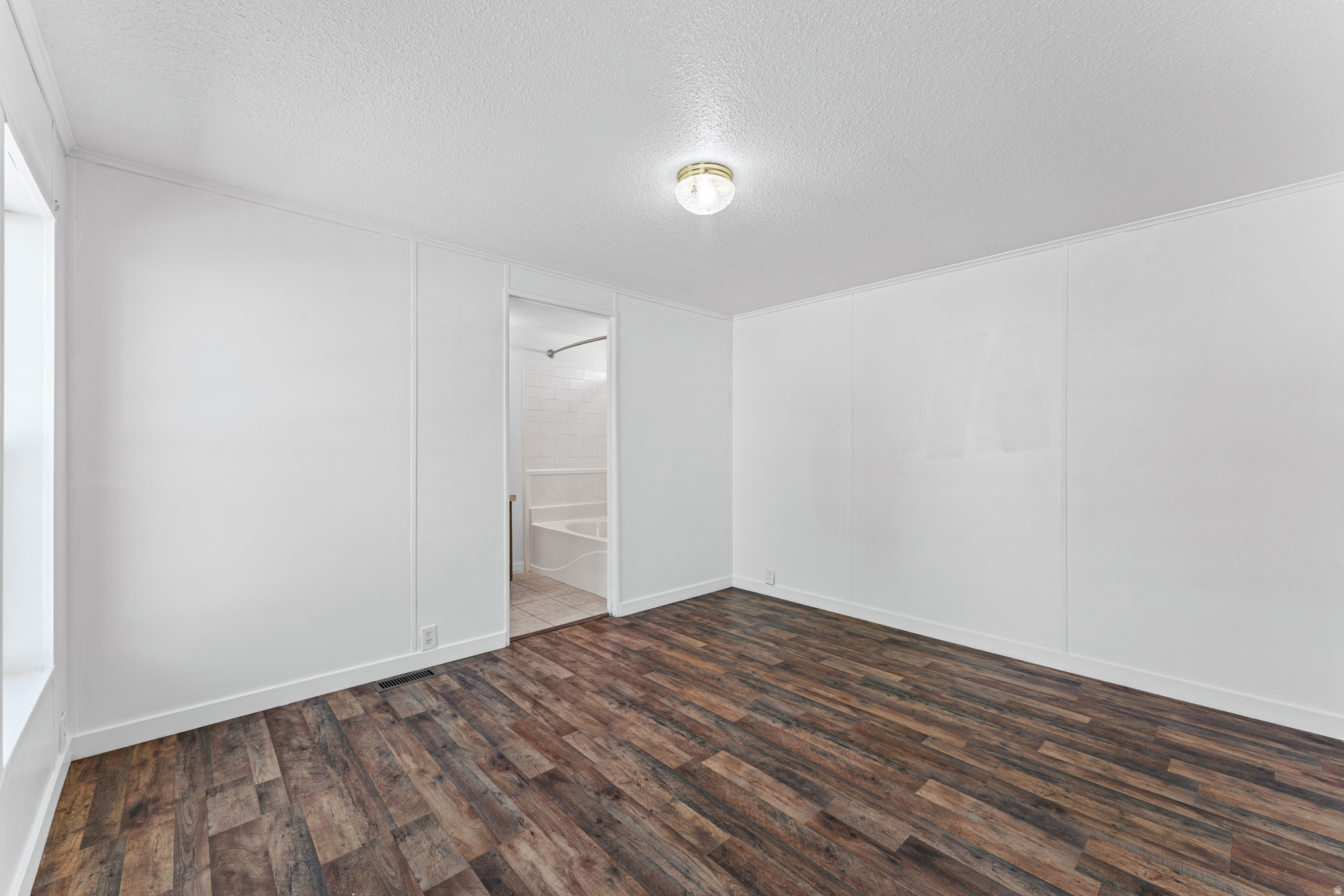 COLEMAN MOBILE HOME COURT - Residential