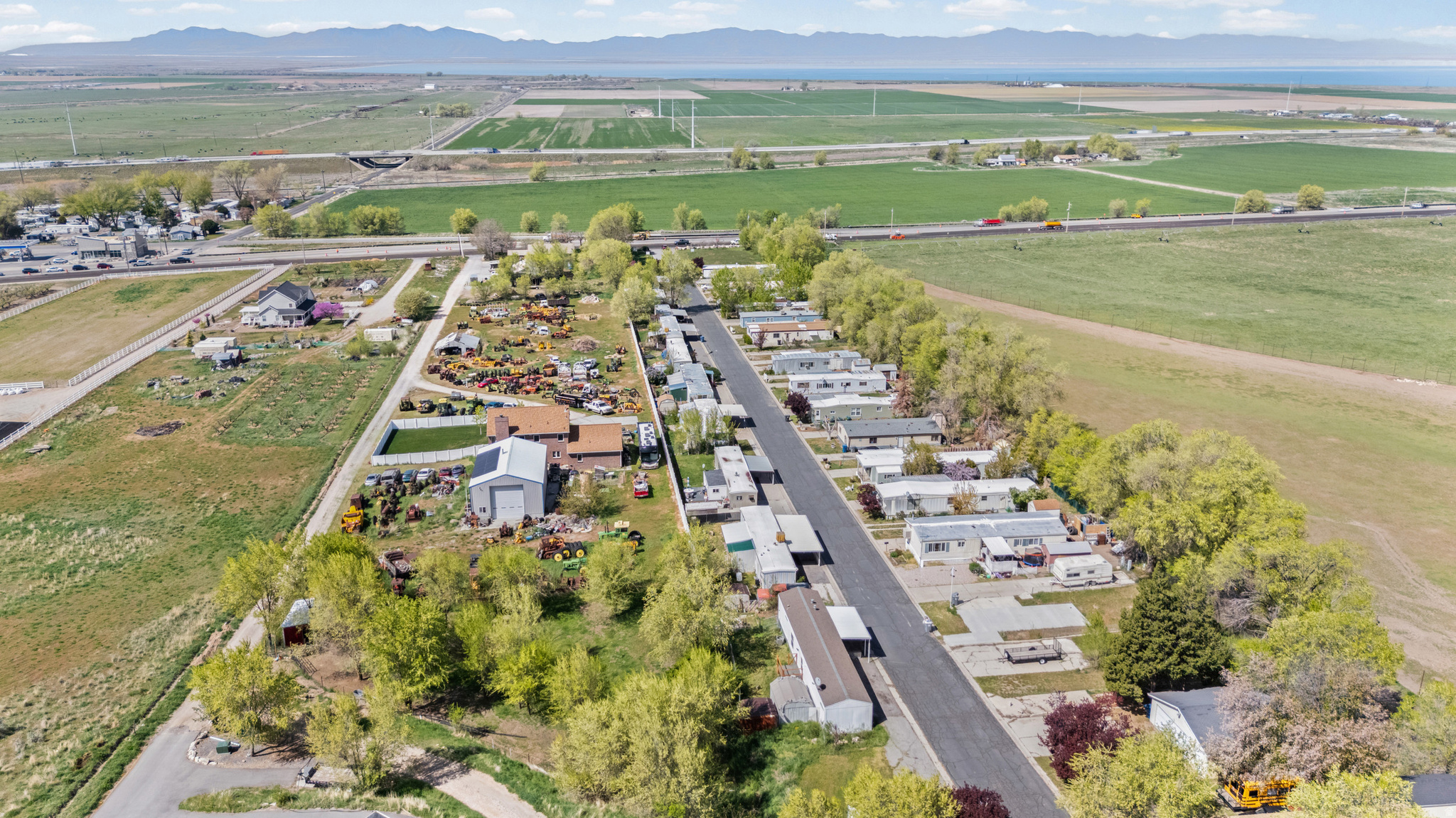 COLEMAN MOBILE HOME COURT - Residential