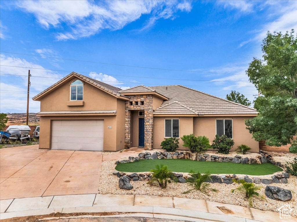 Photo of 422 N 3420 W, Hurricane, UT 84737 (MLS # 2188830)