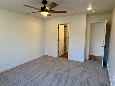 Tiny photo for 91 S 400 W, Kaysville, UT 84037 (MLS # 2127031)