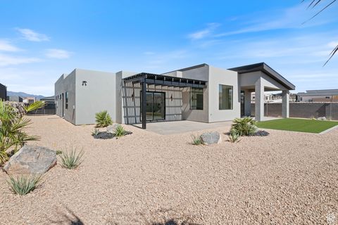 Tiny photo for 1545 W 840 S, Hurricane, UT 84737 (MLS # 2115135)