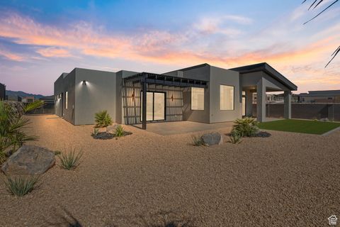 Tiny photo for 1545 W 840 S, Hurricane, UT 84737 (MLS # 2115135)