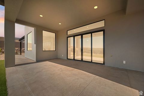 Tiny photo for 1545 W 840 S, Hurricane, UT 84737 (MLS # 2115135)