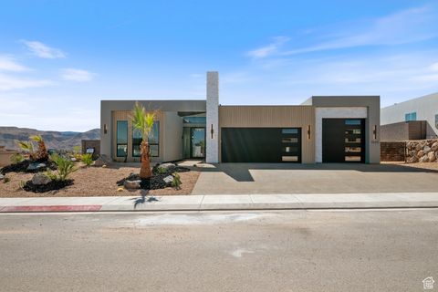 Tiny photo for 1545 W 840 S, Hurricane, UT 84737 (MLS # 2115135)