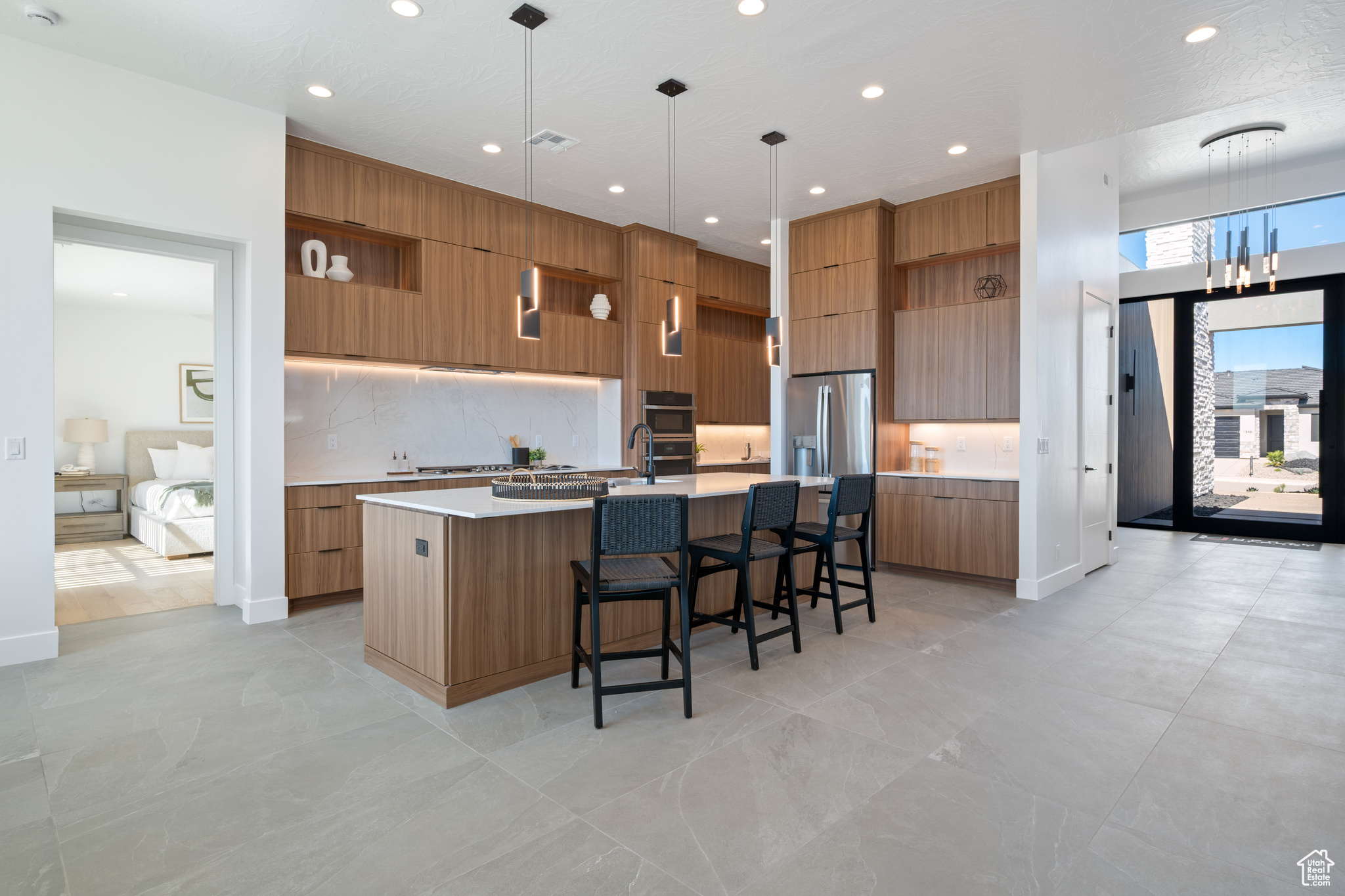 SCENIC POINT - Residential