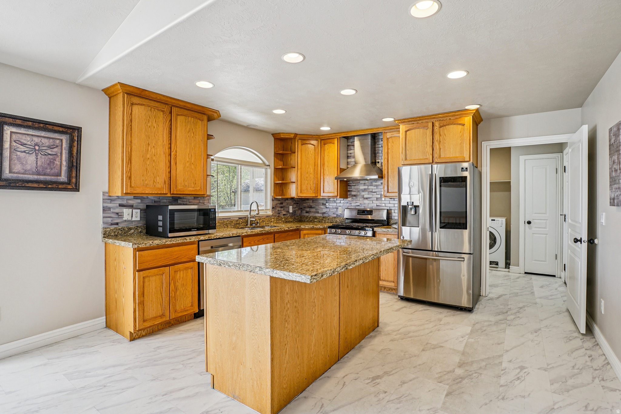 SHADY MEADOWS - Residential