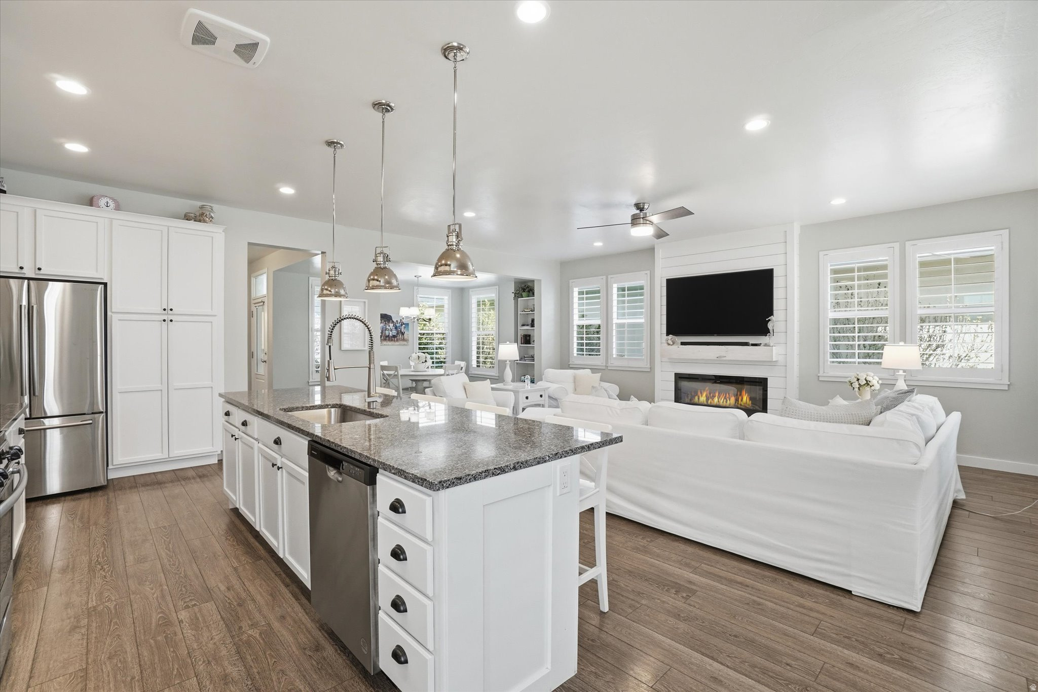 KENNECOTT - Residential