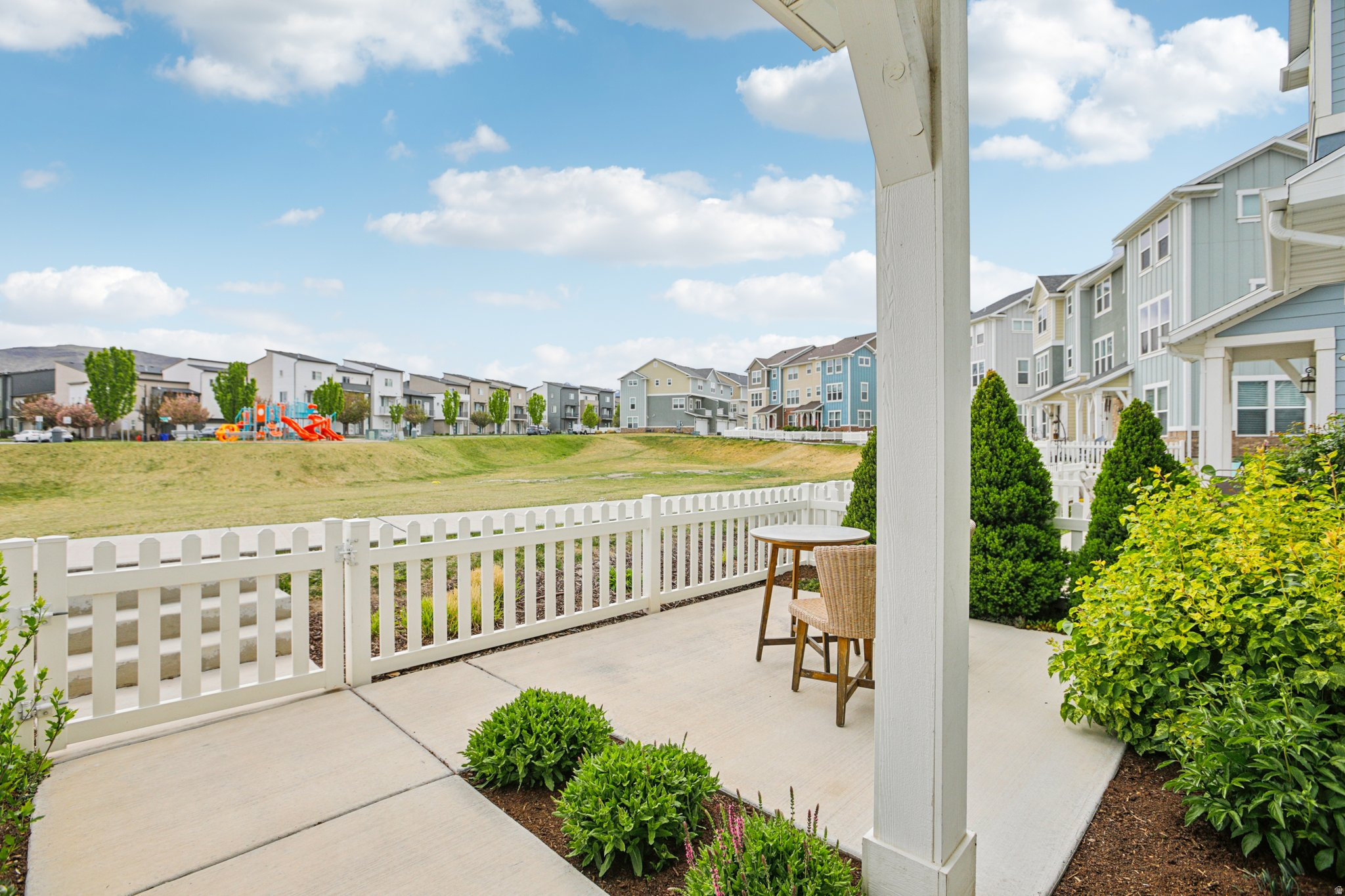 HERRIMAN TOWN CENTER - Residential