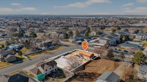 Tiny photo for 911 S 1500 E, Clearfield, UT 84015 (MLS # 2136316)