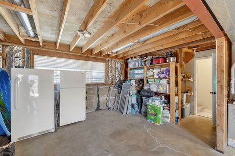 Tiny photo for 911 S 1500 E, Clearfield, UT 84015 (MLS # 2136316)