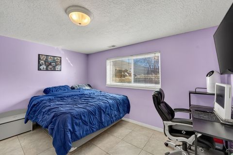 Tiny photo for 911 S 1500 E, Clearfield, UT 84015 (MLS # 2136316)