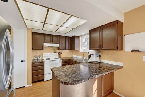 Tiny photo for 911 S 1500 E, Clearfield, UT 84015 (MLS # 2136316)