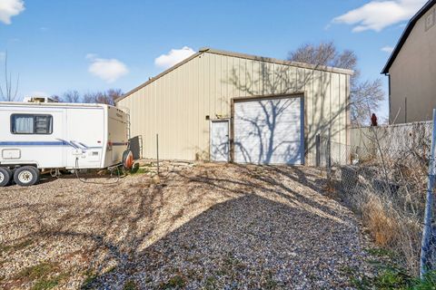 Tiny photo for 911 S 1500 E, Clearfield, UT 84015 (MLS # 2136316)