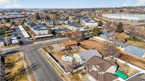 Tiny photo for 911 S 1500 E, Clearfield, UT 84015 (MLS # 2136316)