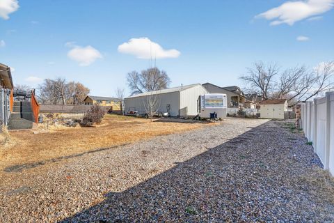 Tiny photo for 911 S 1500 E, Clearfield, UT 84015 (MLS # 2136316)