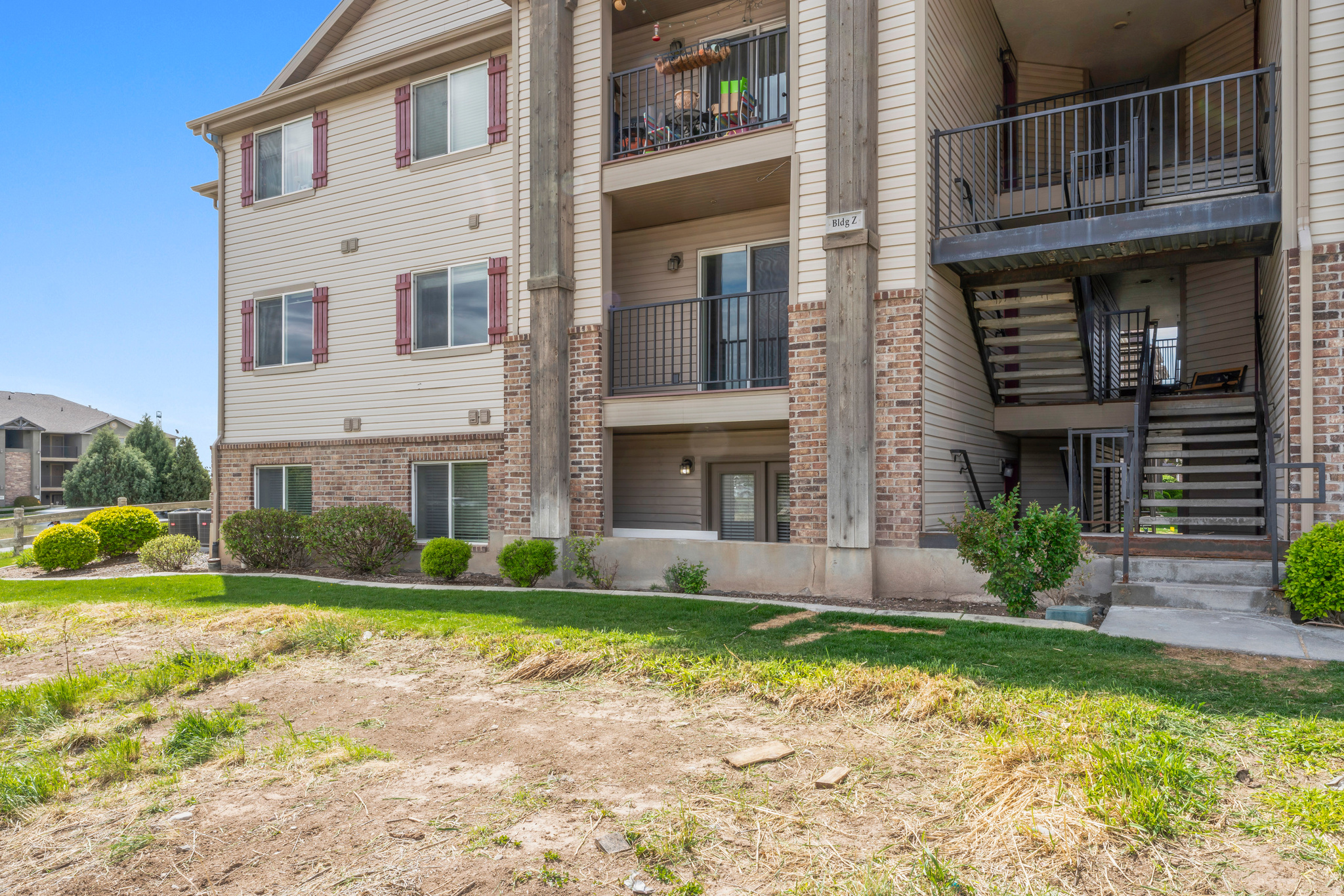 WILLOW SPRINGS - Residential