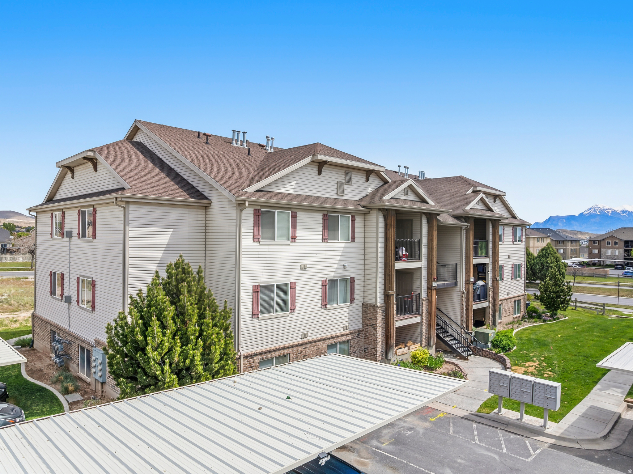 WILLOW SPRINGS - Residential
