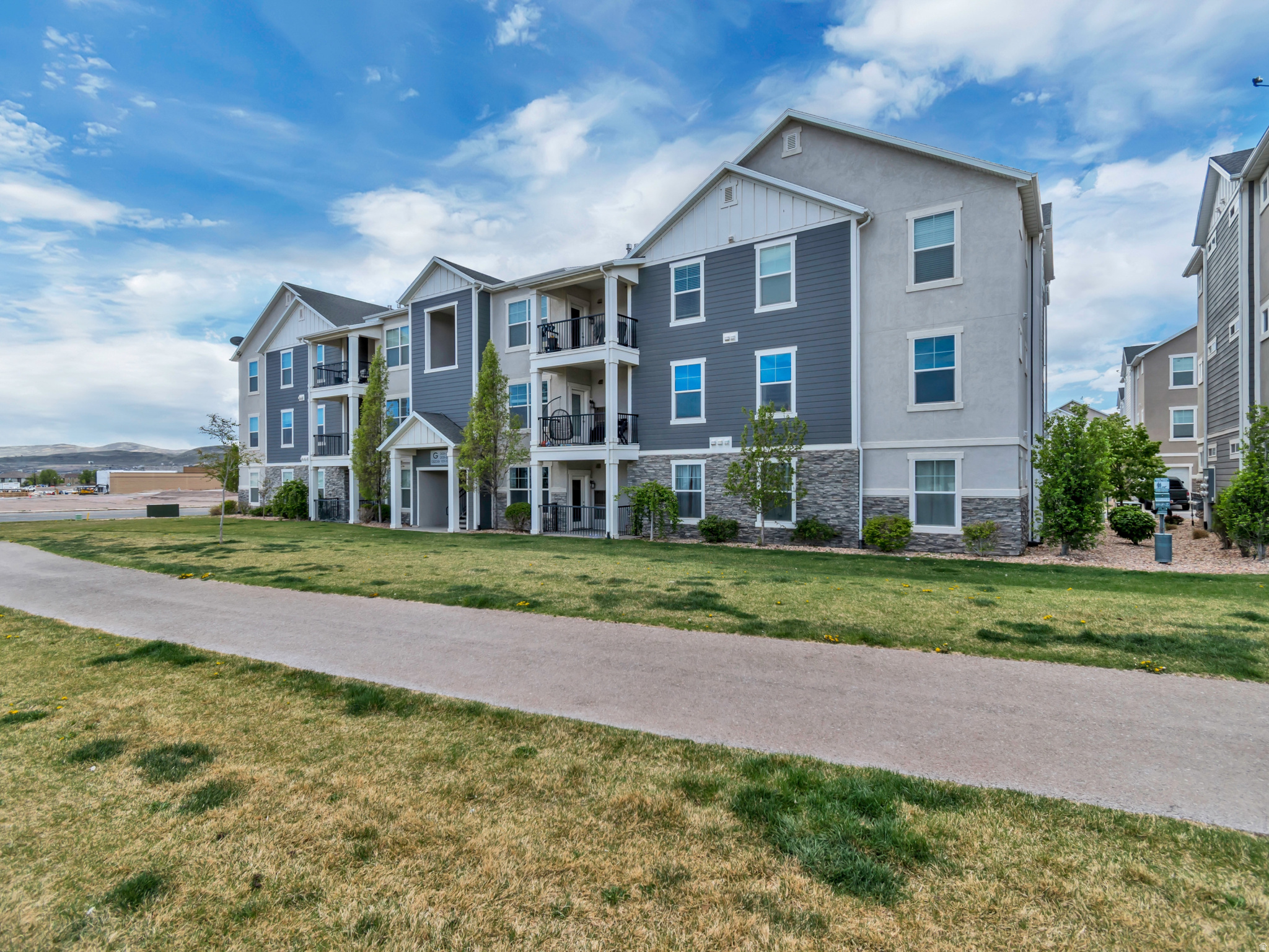 HORIZON HEIGHTS - Residential