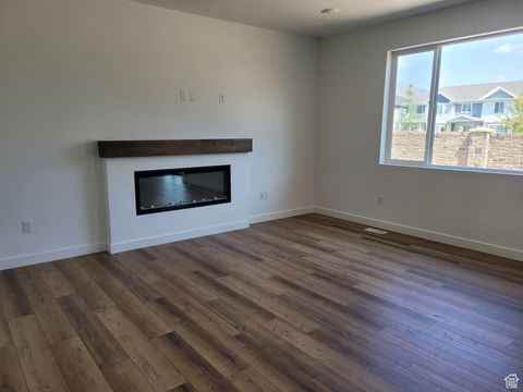 Tiny photo for 669 N PLAINSMAN DR E #112, Spanish Fork, UT 84660 (MLS # 2113903)