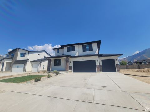 Tiny photo for 669 N PLAINSMAN DR E #112, Spanish Fork, UT 84660 (MLS # 2113903)