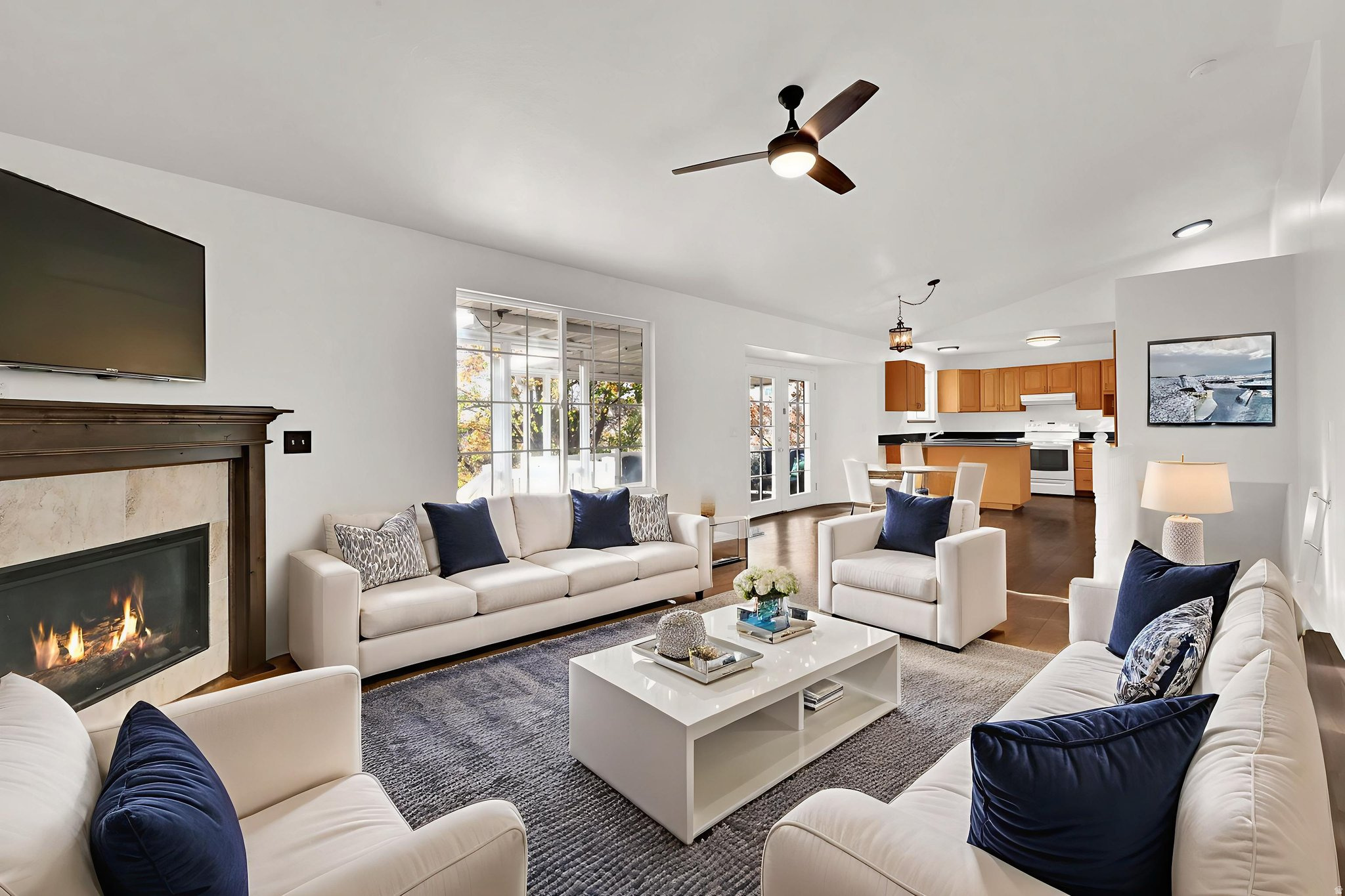 PEBBLE BEACH - Residential