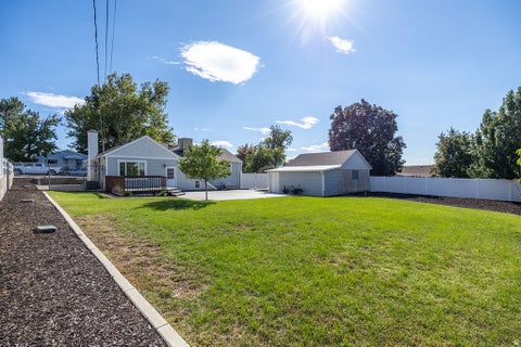 Tiny photo for 505 E 900 N, Bountiful, UT 84010 (MLS # 2185203)