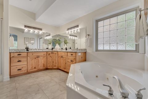 Tiny photo for 534 E FOX FARM PL, Draper, UT 84020 (MLS # 2149716)