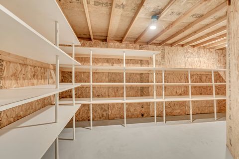 Tiny photo for 534 E FOX FARM PL, Draper, UT 84020 (MLS # 2149716)