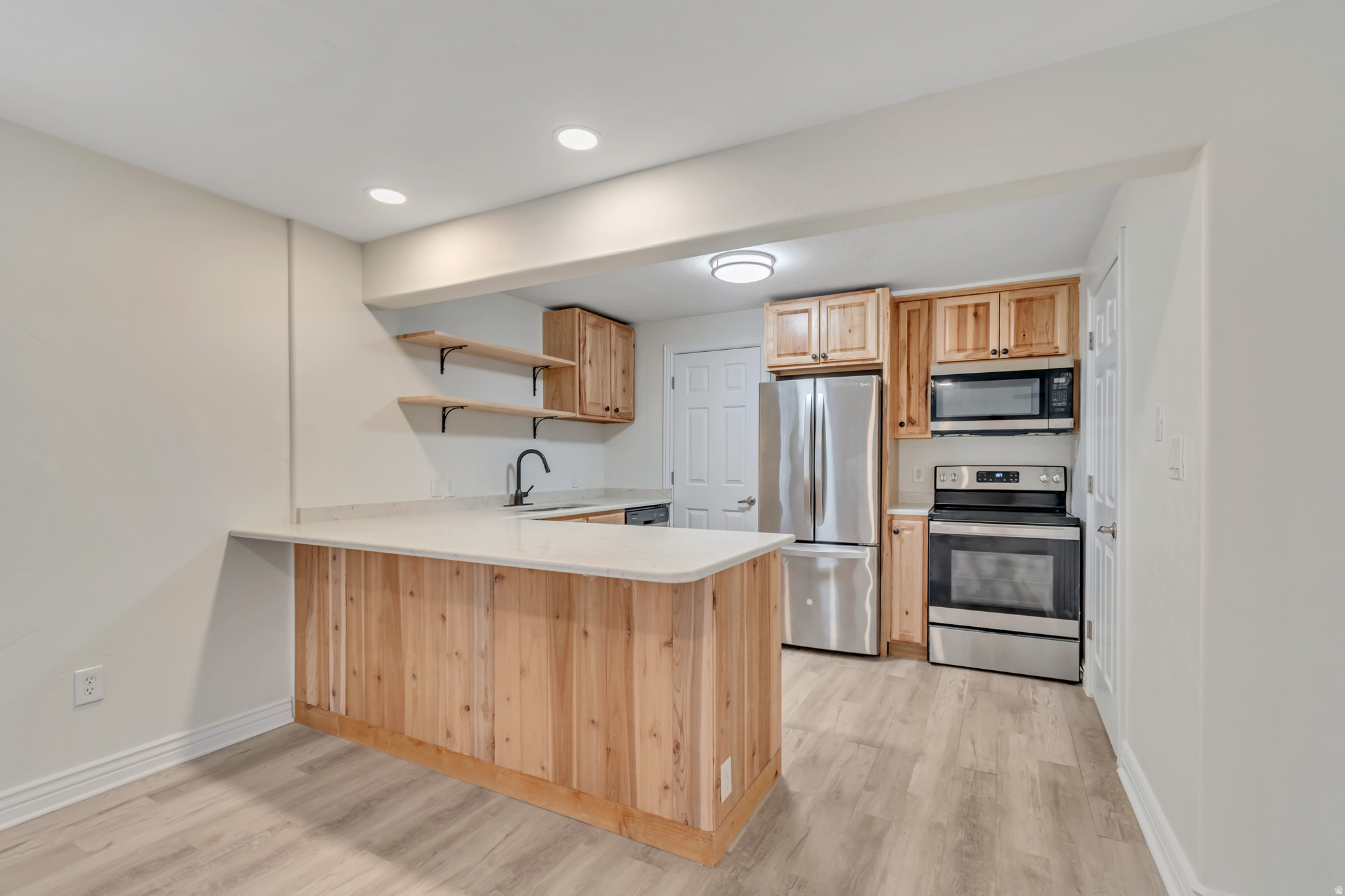 FOX GATE FARMS - Residential