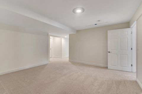 Tiny photo for 534 E FOX FARM PL, Draper, UT 84020 (MLS # 2149716)