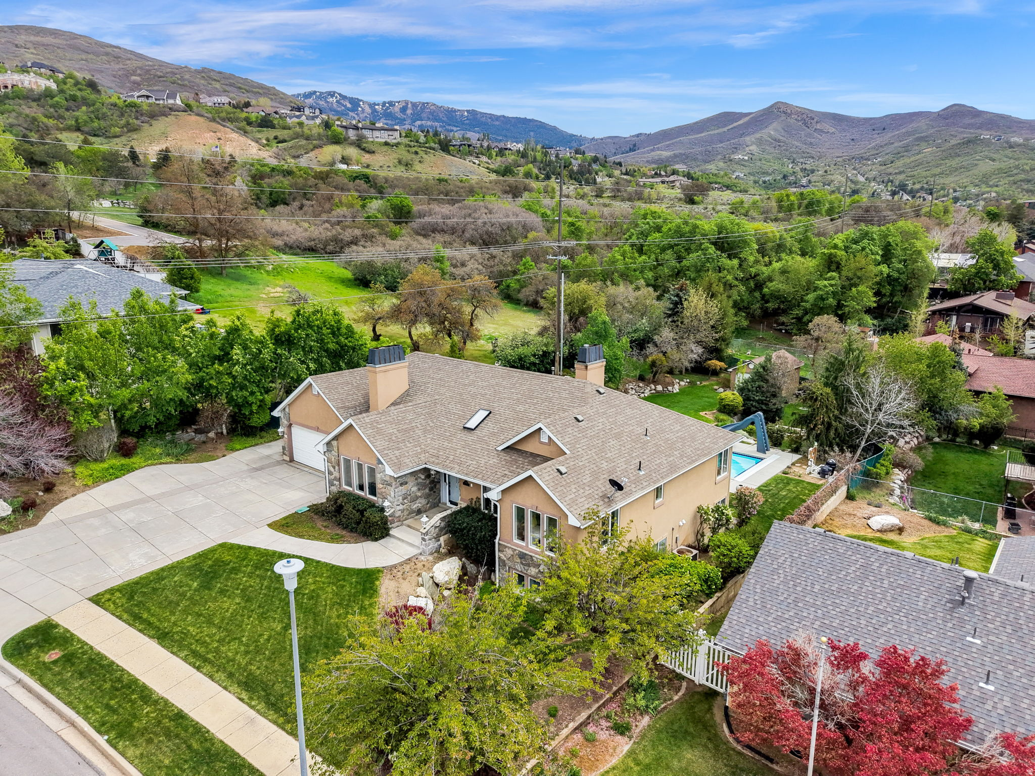 LAKEVIEW TERRACE - Residential