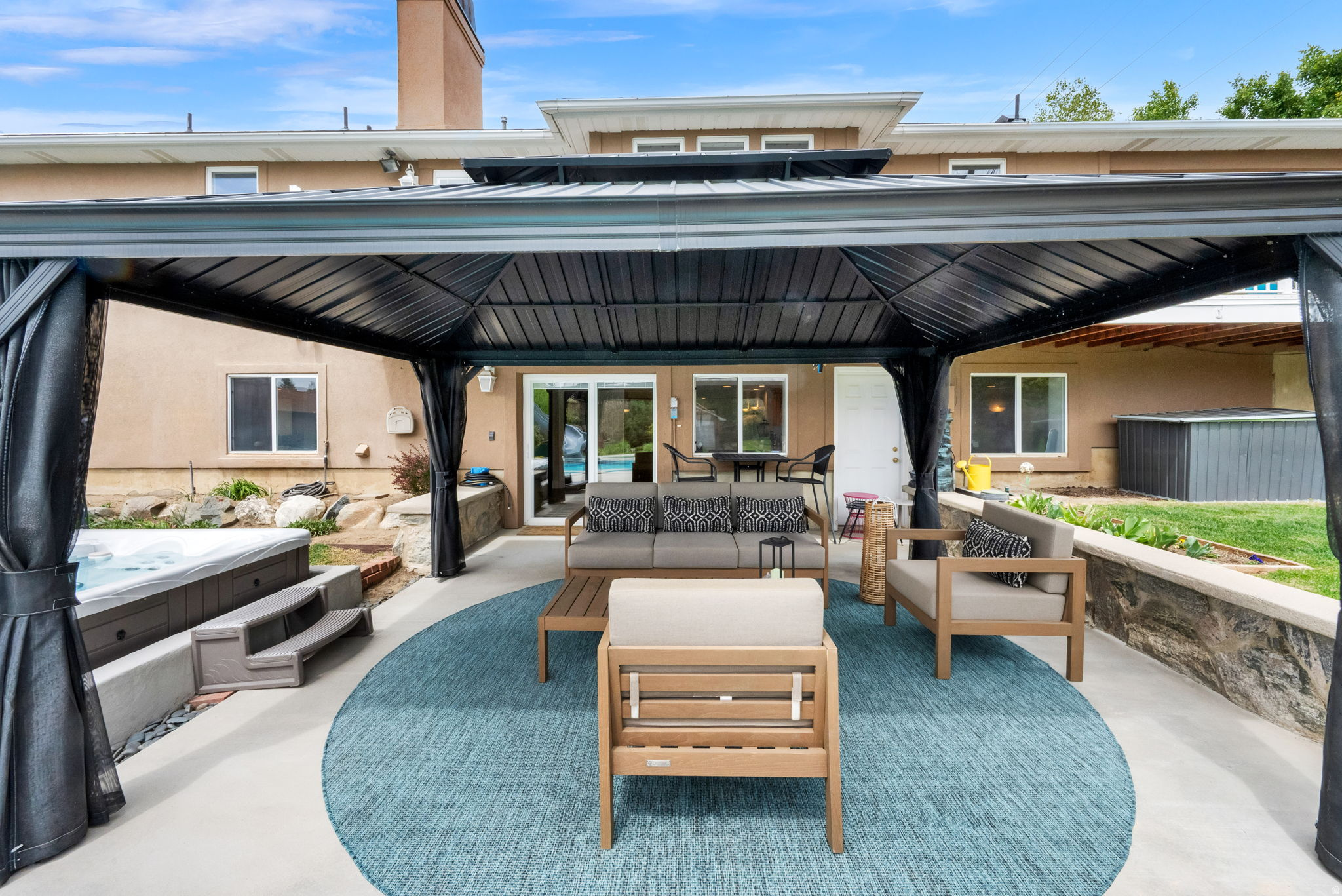 LAKEVIEW TERRACE - Residential