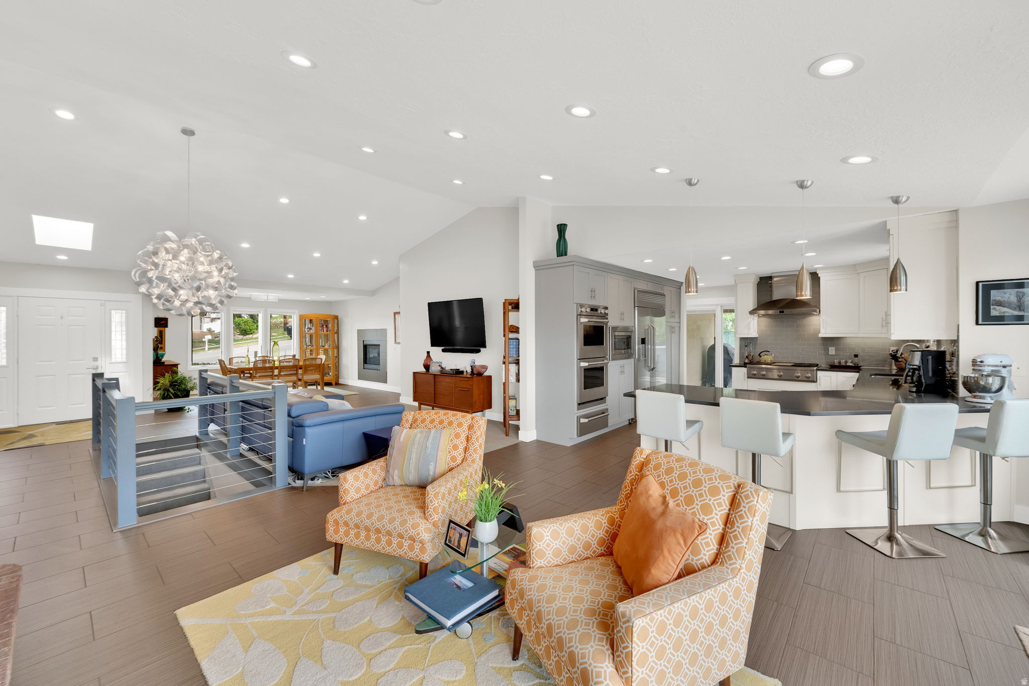 LAKEVIEW TERRACE - Residential