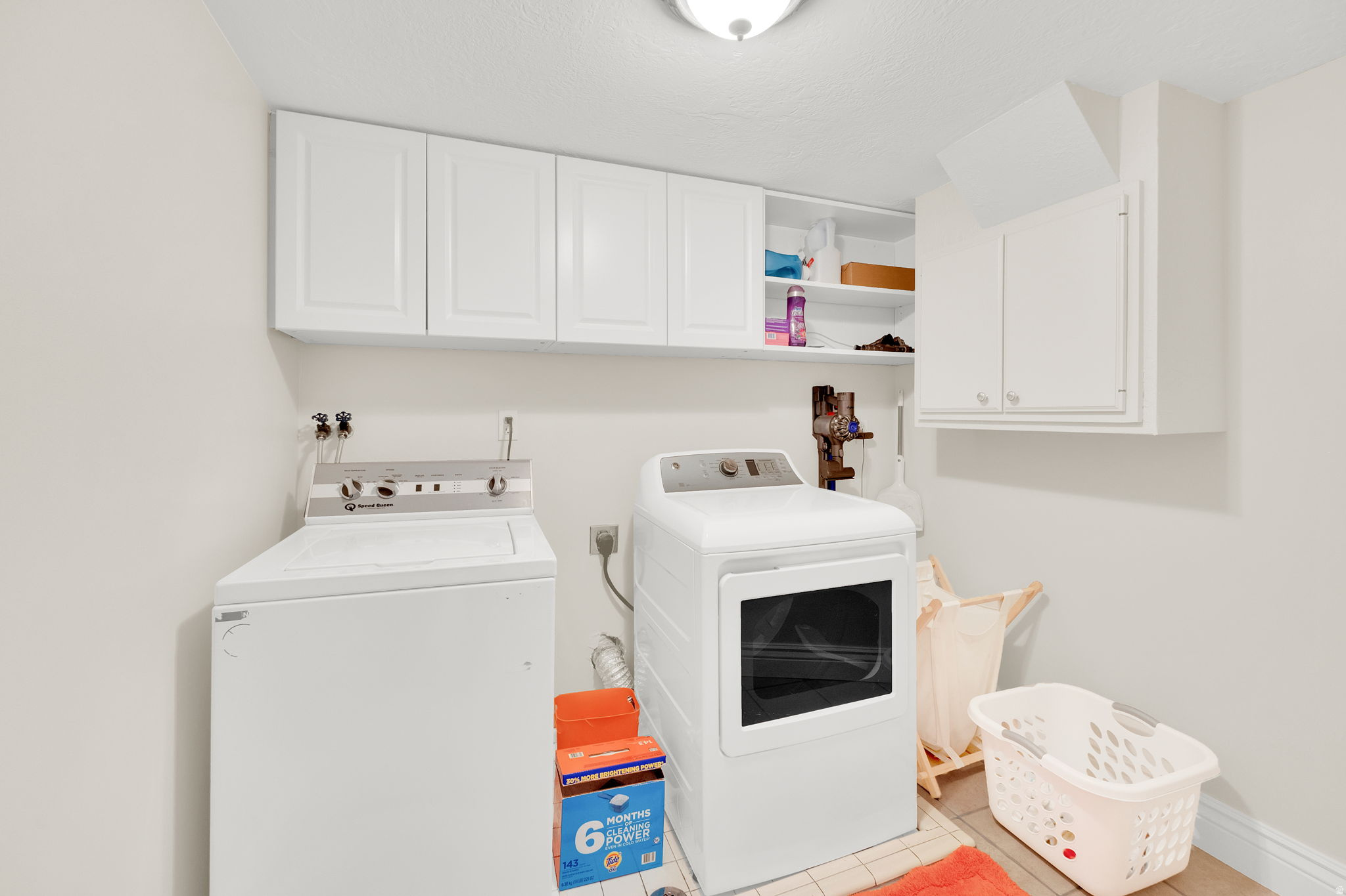 LAKEVIEW TERRACE - Residential