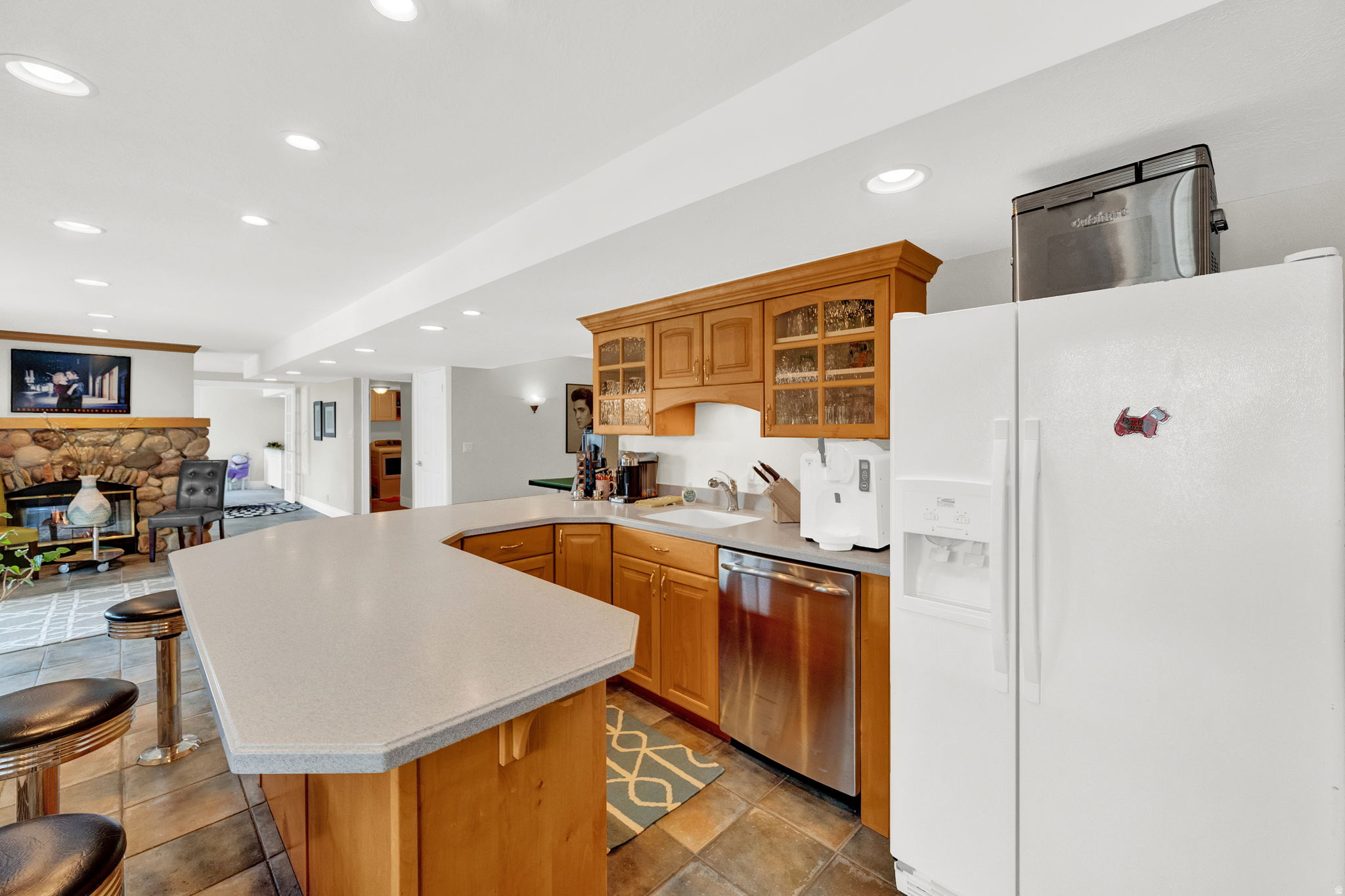 LAKEVIEW TERRACE - Residential