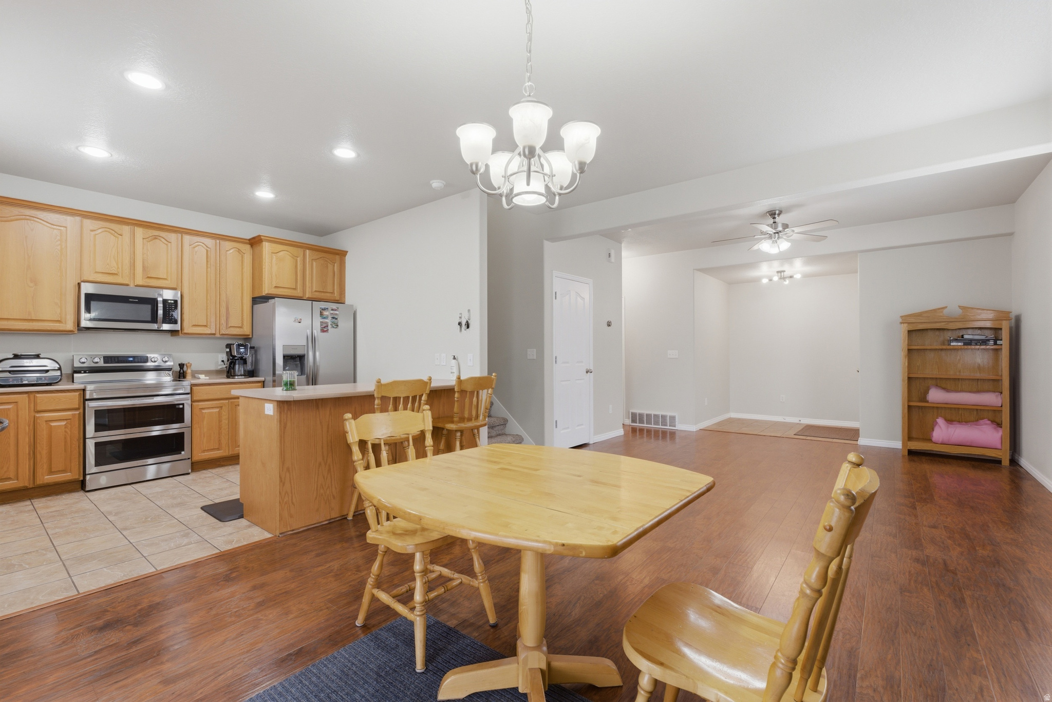 TOWNS AT LEGACY RANC - Residential