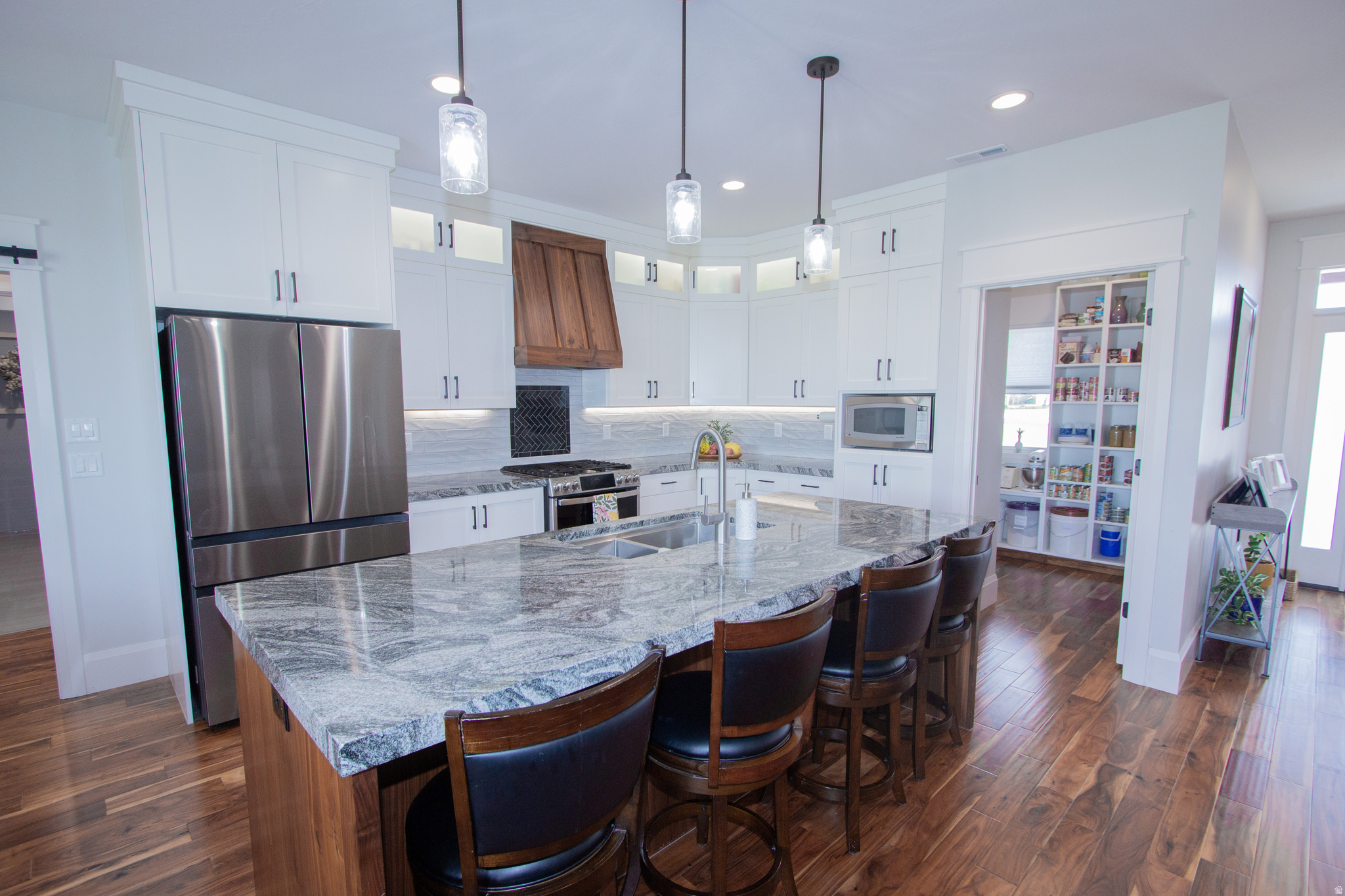 HAWK CREST - Residential