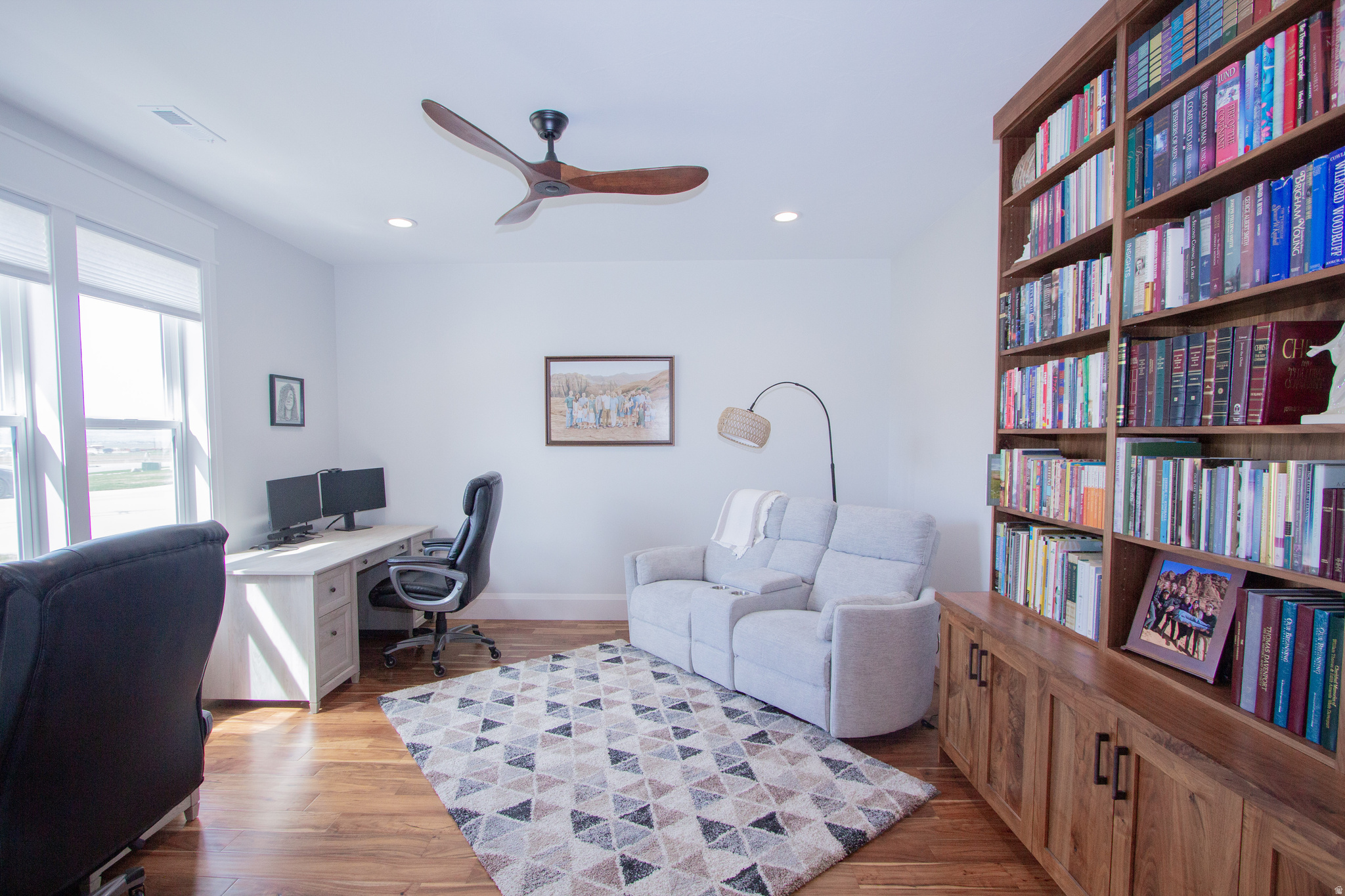 HAWK CREST - Residential