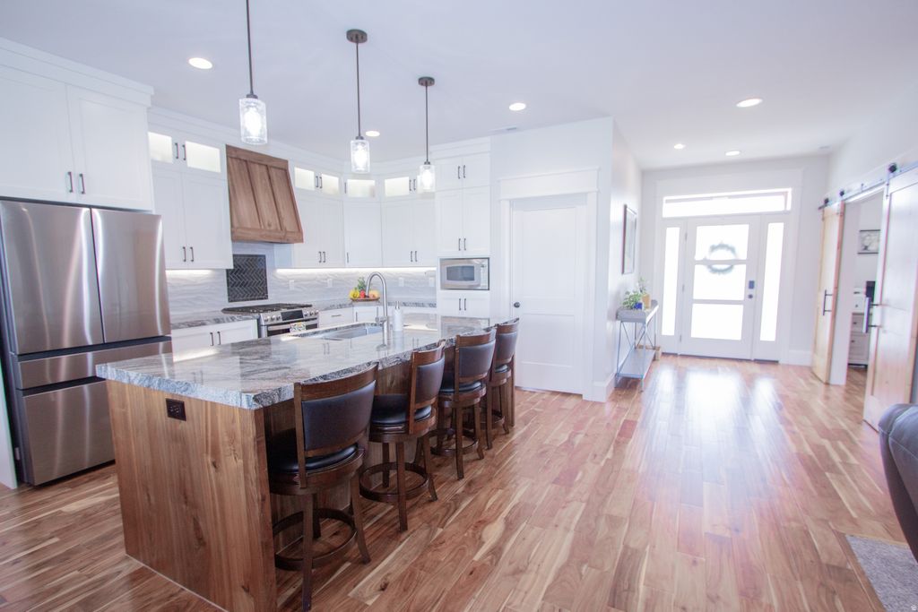 Photo of 151 W 525 N, Hyde Park, UT 84318 (MLS # 2145507)